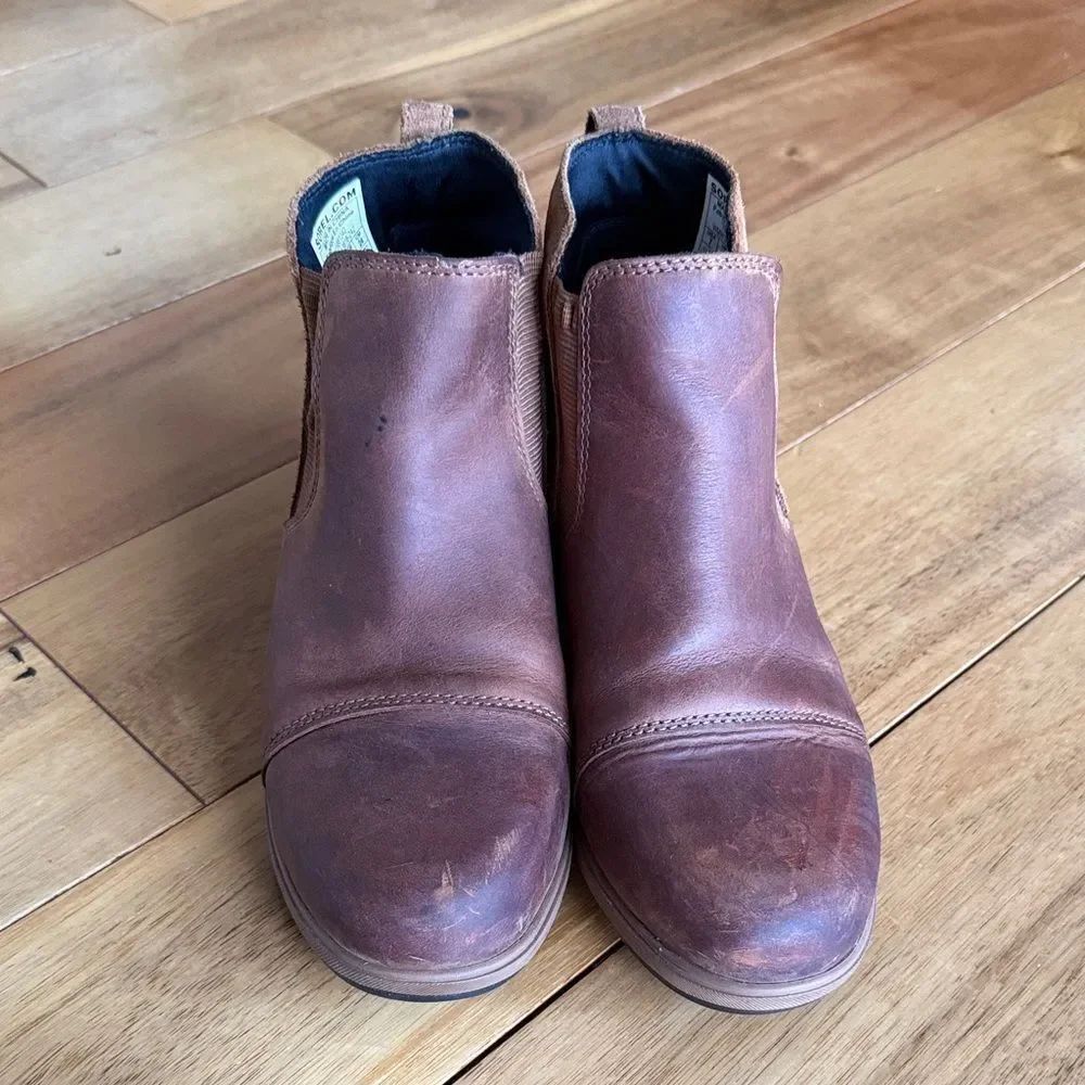 Sorel wedge booties